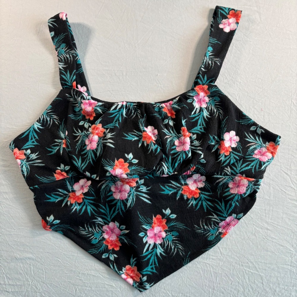 Madden NYC Women Black Tropical Floral Tie Back Handkerchief Hem Crop Top Large
